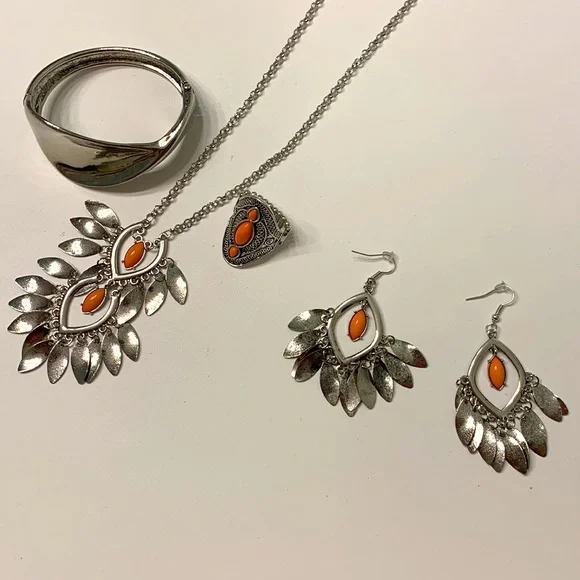 NWOT Jewelry Set - Picture 1 of 12